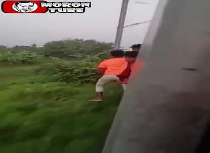 Video :He regrets taking a train journey